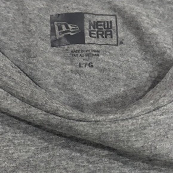 New Era Cleveland Browns Town T-Shirt Tee Shirt Men's Size Large NFL - Picture 6 of 7